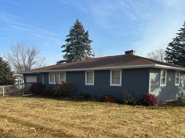 560 Mill St, Currie, MN 56123