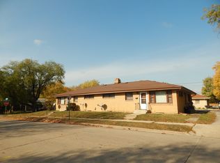 428 Fairview Ave APT 4, Rockford, IL 61108