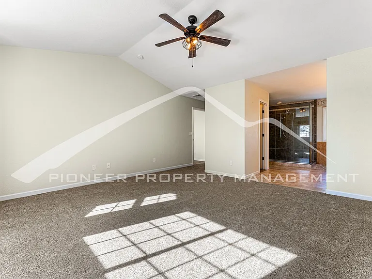 2295 Vineyard Pl — Photo 18