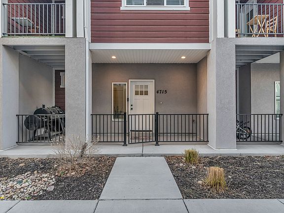 4th image of 4715 W Talavera Way #T-47