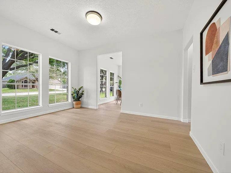 3315 Berzin Ct — Photo 4