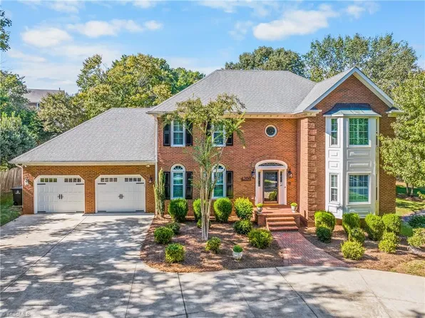 4209 Hollow Oak Ct, Winston Salem, NC 27104