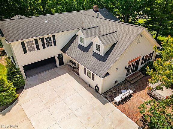 5th image of 7320 Samuel Lord Dr
