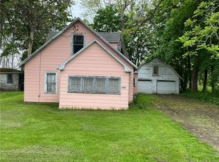 1208 Hilton Parma Rd, Hilton, NY 14468