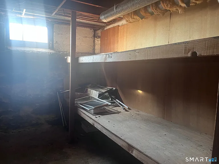 124 Thorpe St — Photo 20