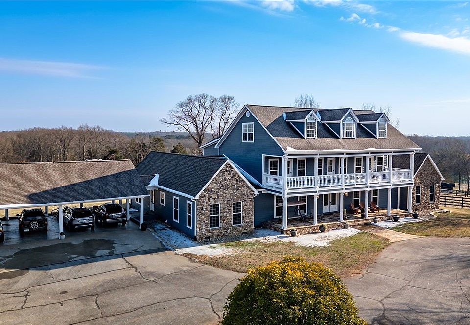 1st image of 1932 Belle Shoals Rd