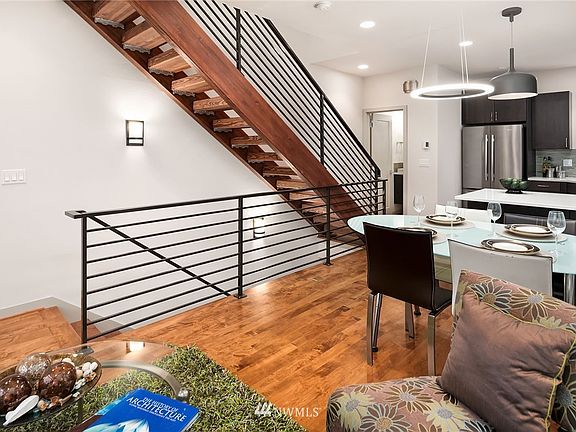 5th image of 509 B NE 73rd Street
