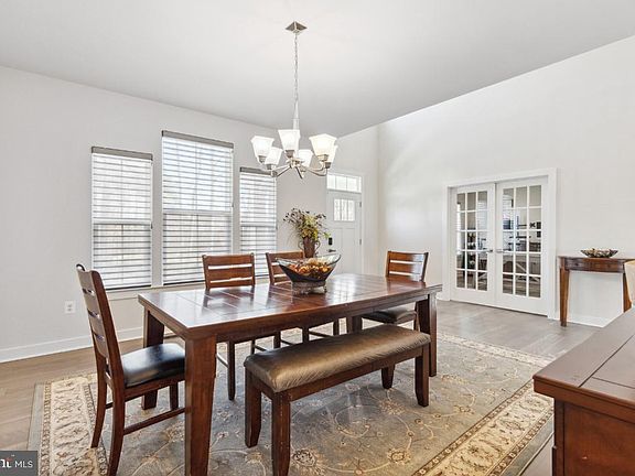 5th image of 11000 Shady Brook Ct