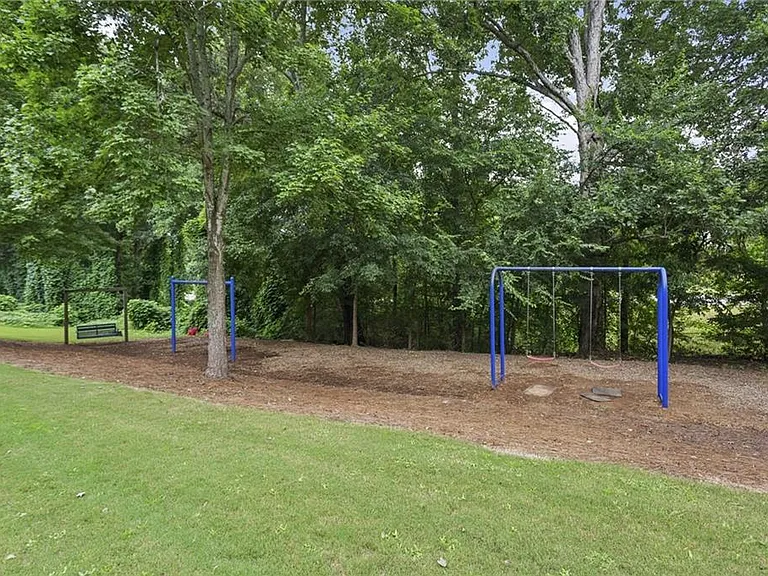 208 Carrington Way — Photo 28