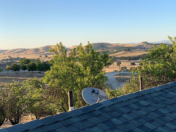 4th image of 6025 Vista Serrano Way