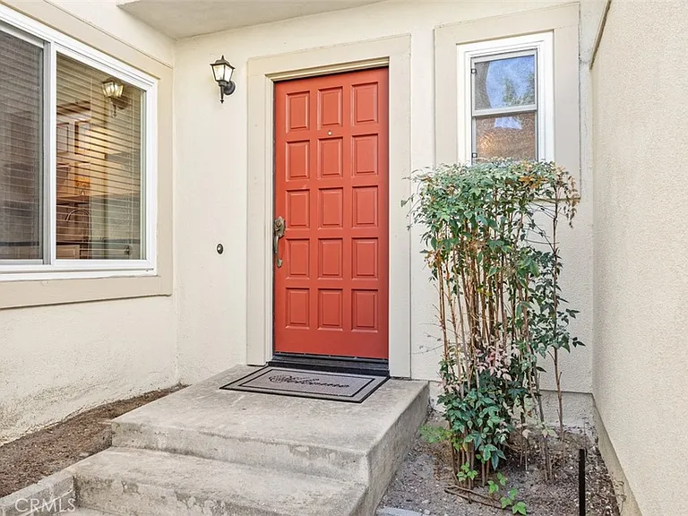 5847 E Rocking Horse Way — Photo 5
