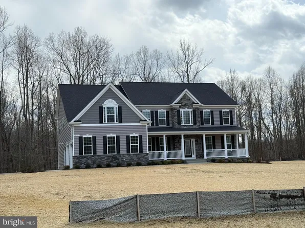 12157 Calverts Run Ct, La Plata, MD 20646