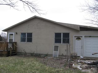 3369 243rd Ave, Keokuk, IA 52632