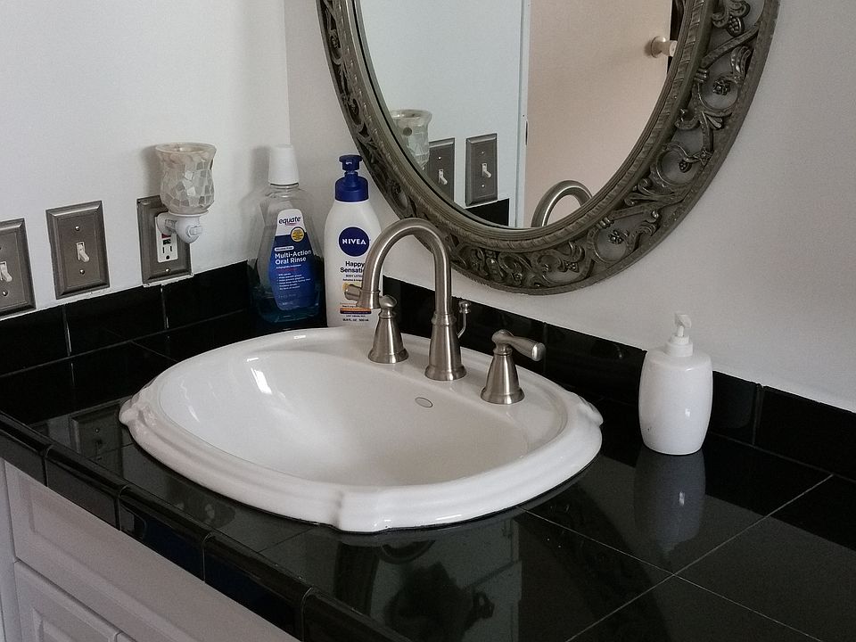 2nd image of 2885 E Midway Blvd #310
