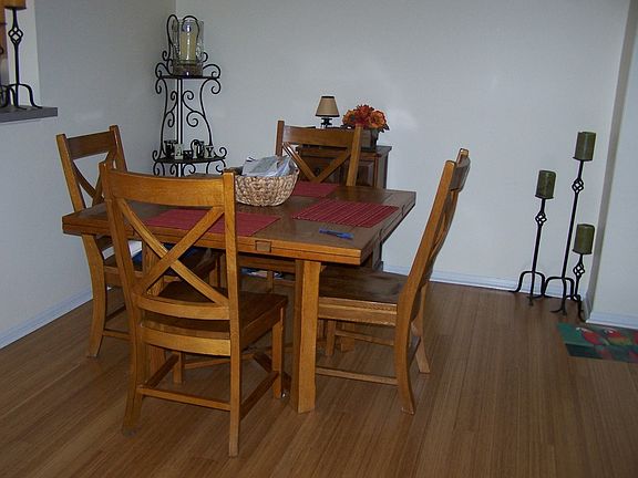 4th image of 542 New Haven Dr #542