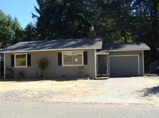 2260 Peacock Dr, Willits, CA 95490
