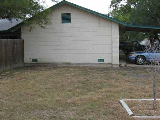 2nd image of 1419 BEVERLY ANN DR