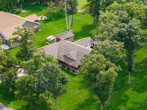 5th image of 1359 Ridge Rd