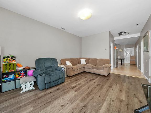 5th image of 4917 W 24th St
