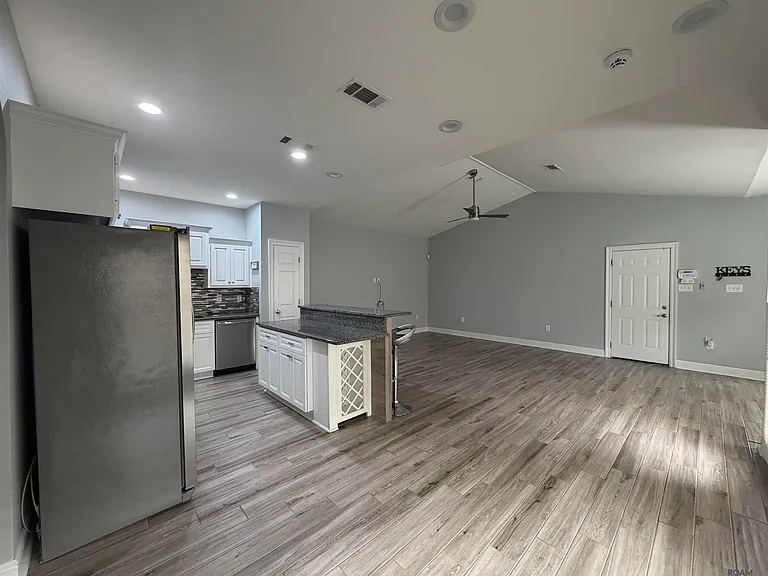 1046 Sedona Pines Dr — Photo 5