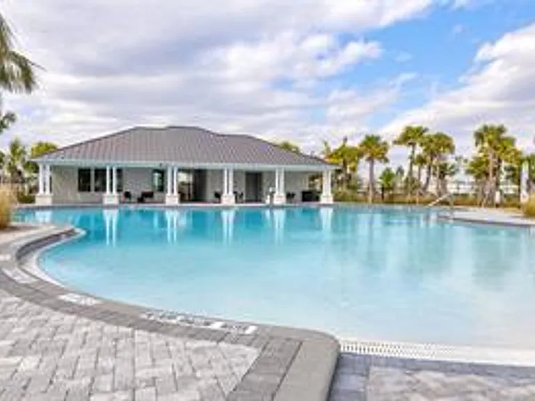 3137 Marine Grass Dr — Photo 44