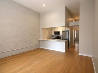 1662 Washington St #305B, Boston, MA 02118