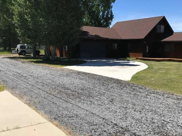 686-985 Cypress Way, Susanville, CA 96130