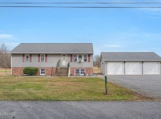 720 N Mill Rd, Milton, PA 17847