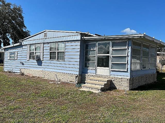 1st image of 170 Camellia Dr #187
