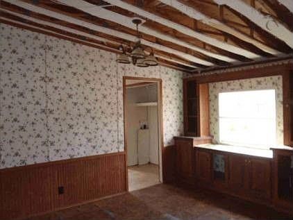 4th image of 8647 Iras Dr