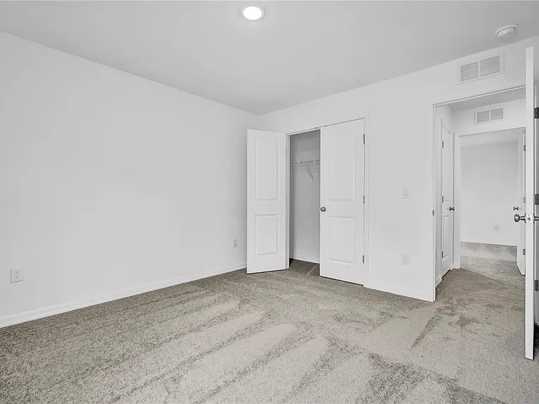 4619 Hikers Dr — Photo 23