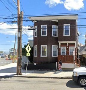 1656 N Shore Rd, Revere, MA, 02151