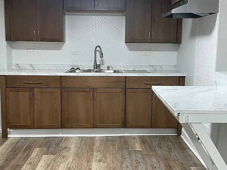4253 W Hirsch St #BST — Photo 1