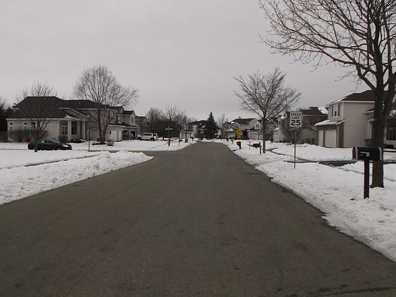 4th image of 410 Wright Dr