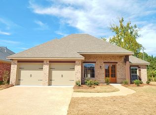 334 Greengate Cir, Brandon, MS 39042