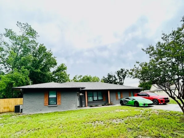 512 Peach St, Sulphur Springs, TX 75482