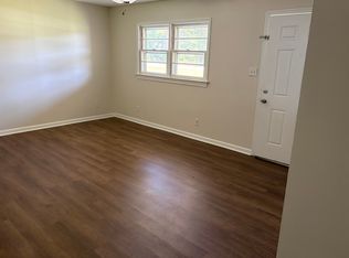 159 Lightwood Knot Rd, Deep Run, NC 28525