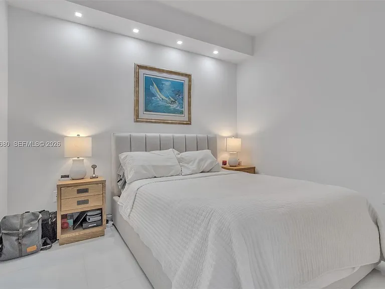 5701 Collins Ave #Penthouse 08 — Photo 14