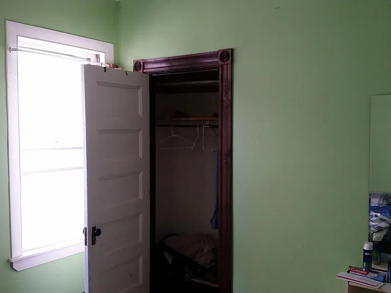 Room 2 to be rented