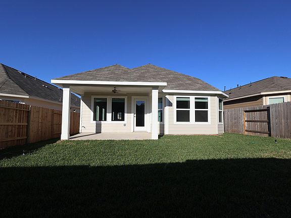 7th image of this home