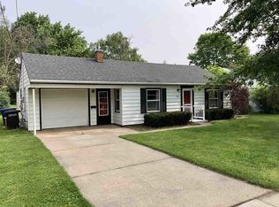 442 W 19th Ave, Oshkosh, WI 54902