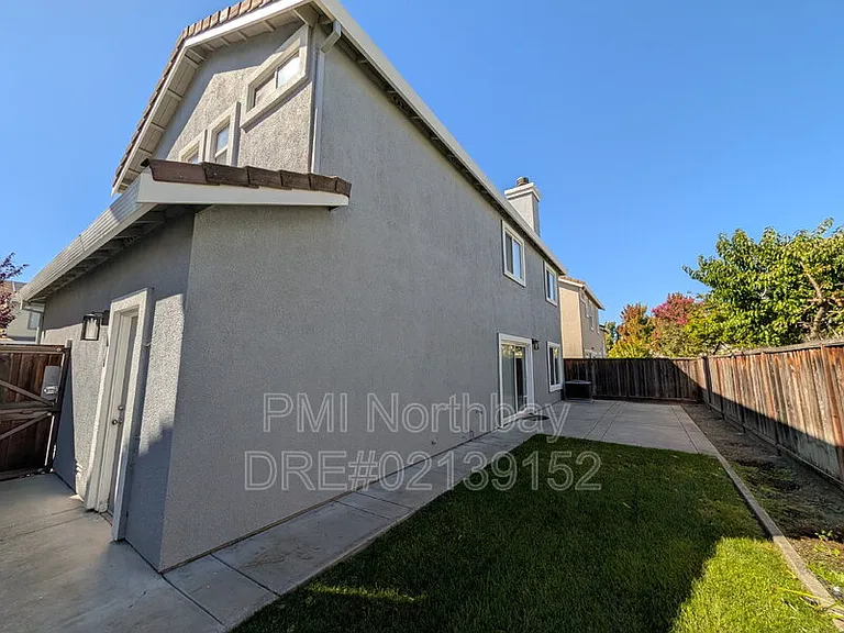 5052 Gothic Ct — Photo 30