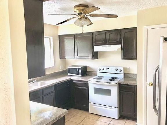 4th image of 2787 Spring Moss Dr