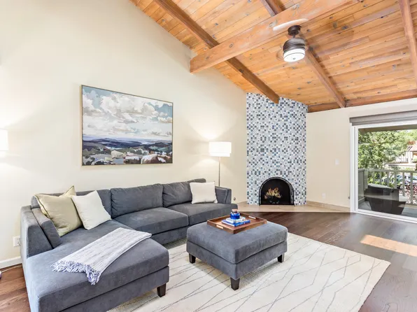 2638 State St APT 20, Santa Barbara, CA 93105