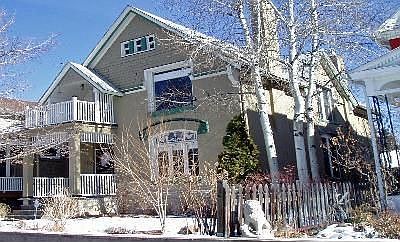 1st image of 456 N Clarkson St