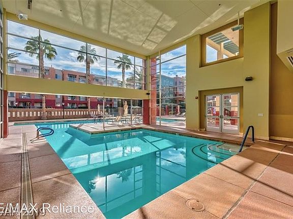 4th image of 31 Agate Avenue Park Ave #409