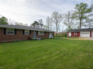 1105 Mobile Rd NE, Carrollton, OH 44615
