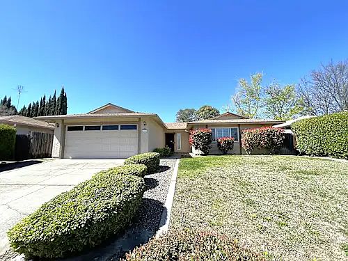 1st image of 7517-7517 Blackthorne Way