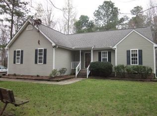 395 Cherrylaurel Dr, Youngsville, NC 27596