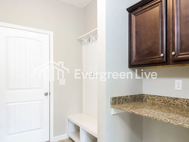 138 Manzanita Ln — Photo 7